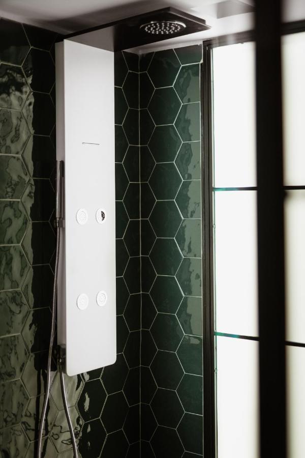 The Bold Type Hotel, A Member Of Design Hotels Patras Dış mekan fotoğraf